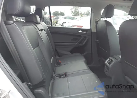 2018 Volkswagen Tiguan 2.0T Se/2.0T Sel из США, поврежденный, VIN 3VV3B7AX0JM051946